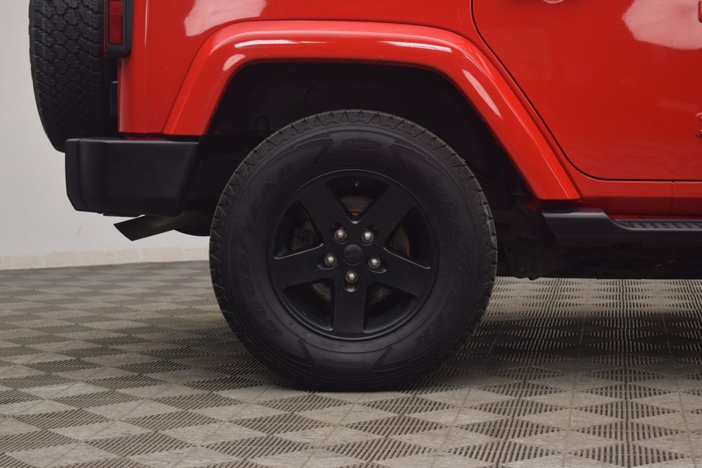 used 2015 Jeep Wrangler car, priced at $13,700