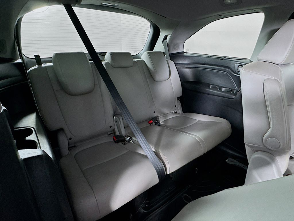 Used Car 2020 Honda Odyssey  Elite For Sale Under $25,000 In Austin, Texas