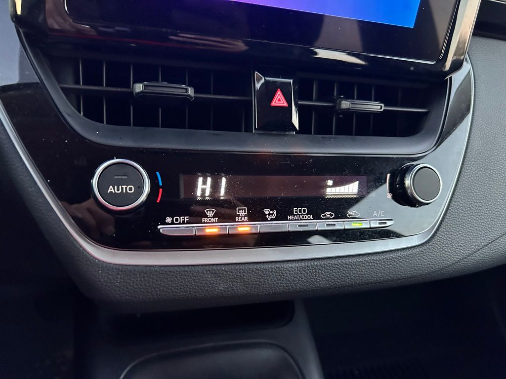 Thumbnail: 2024 Toyota Corolla - 24