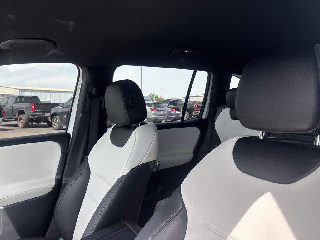 Used Car 2021 Mercedes-benz Glb  Glb 250 For Sale Under $25,000 In Austin, Texas