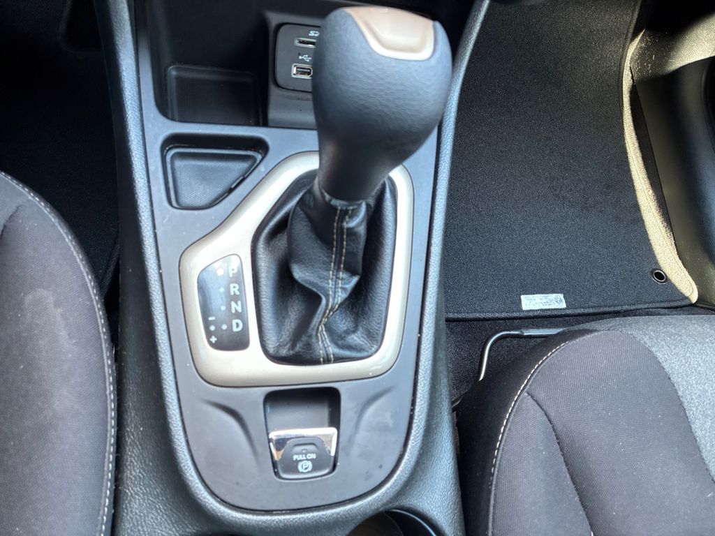 Used Car 2018 Jeep Cherokee  Latitude For Sale Under $15,000 In Austin, Texas