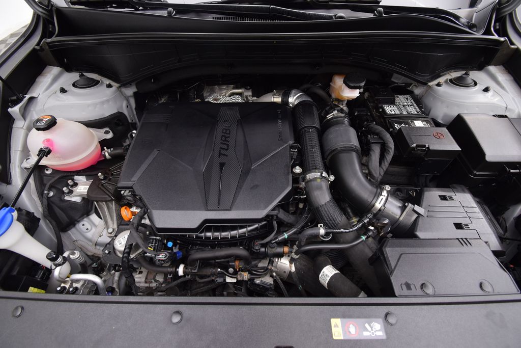 used 2023 Kia Sorento car, priced at $28,000