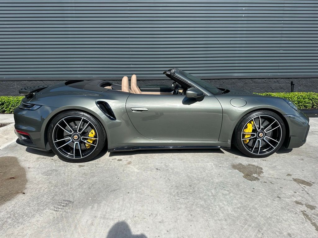 Thumbnail: 2023 Porsche 911 - 11