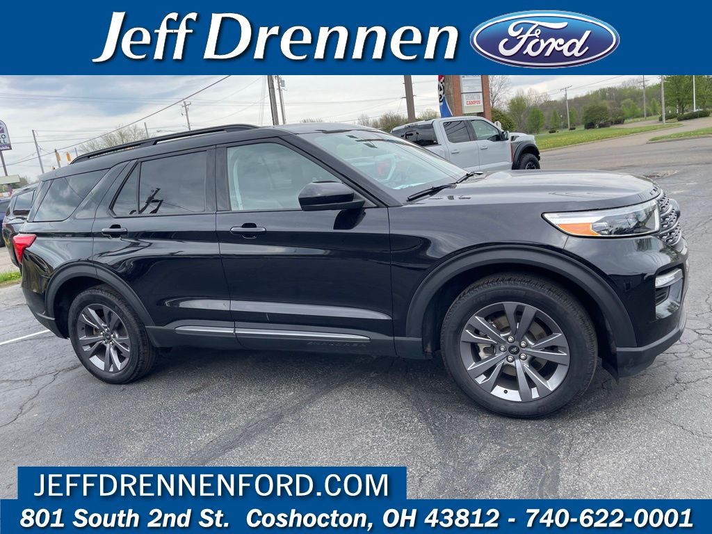 Black Metallic 2023 Ford Explorer XLT AWD SUV / Crossover All-Wheel Drive Automatic