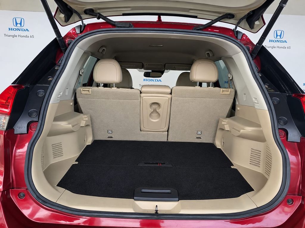 Thumbnail: 2018 Nissan Rogue - 7
