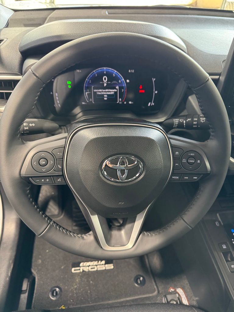 Thumbnail: 2026 Toyota Corolla Cross - 31