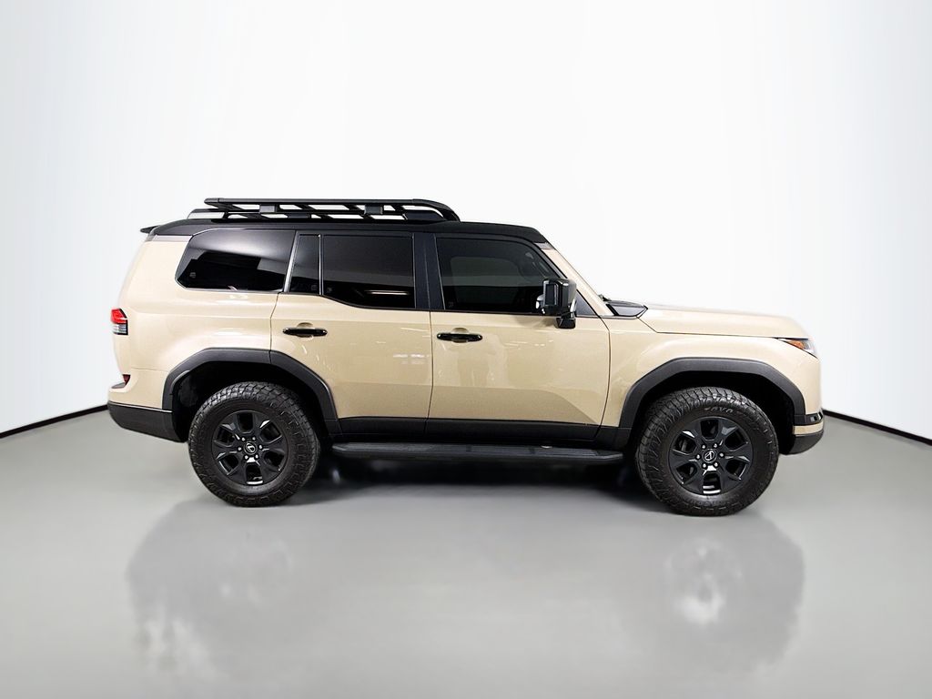 Thumbnail: 2024 Lexus GX - 4