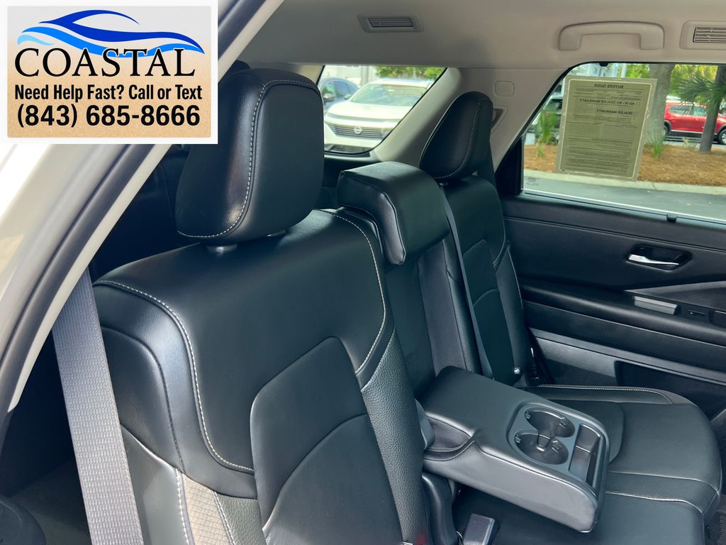 2025 Nissan Pathfinder SL Silver at Lugoff Nissan