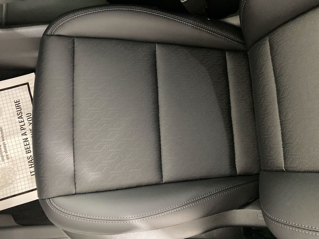 2026 Chevrolet Equinox LT photo
