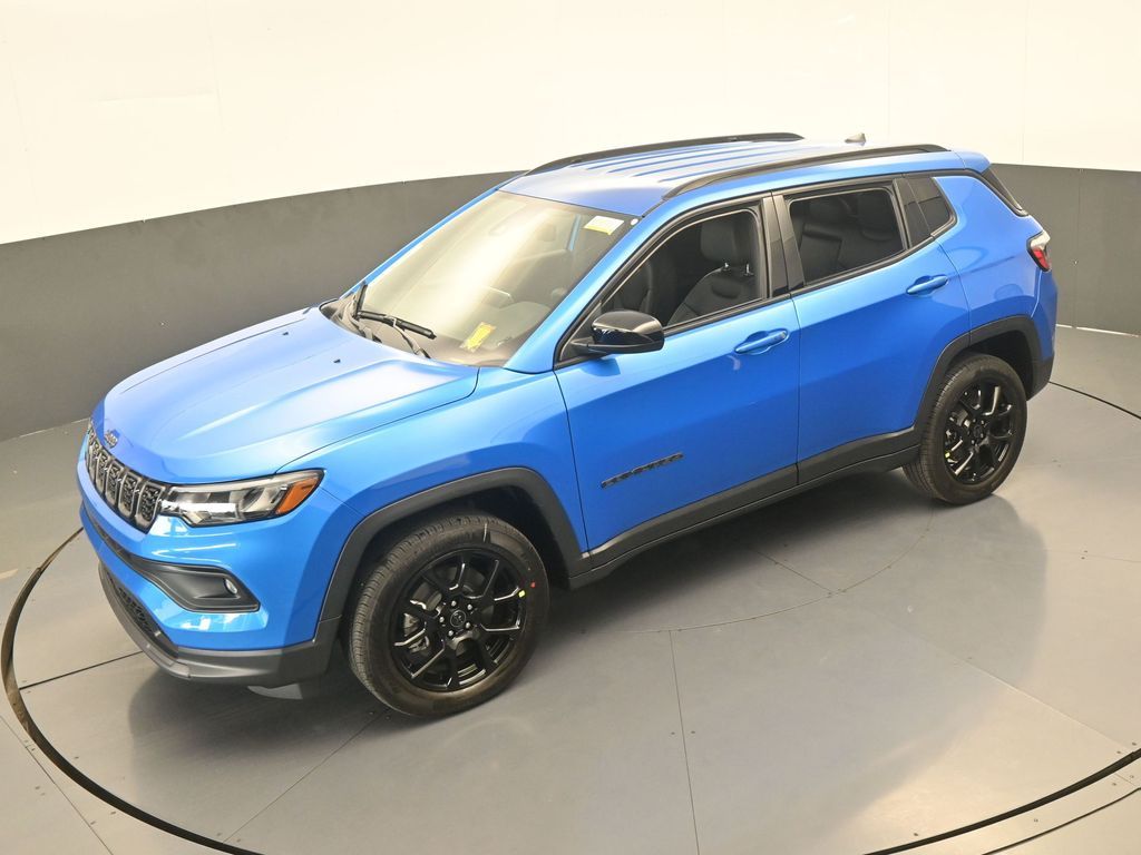New 2026 Hydro Blue Pearlcoat Jeep Latitude image 47