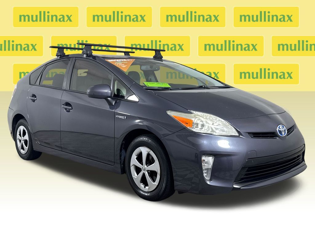 Winter Gray Metallic 2015 Toyota Prius Hatchback Front-Wheel Drive Continuously Variable Transmission