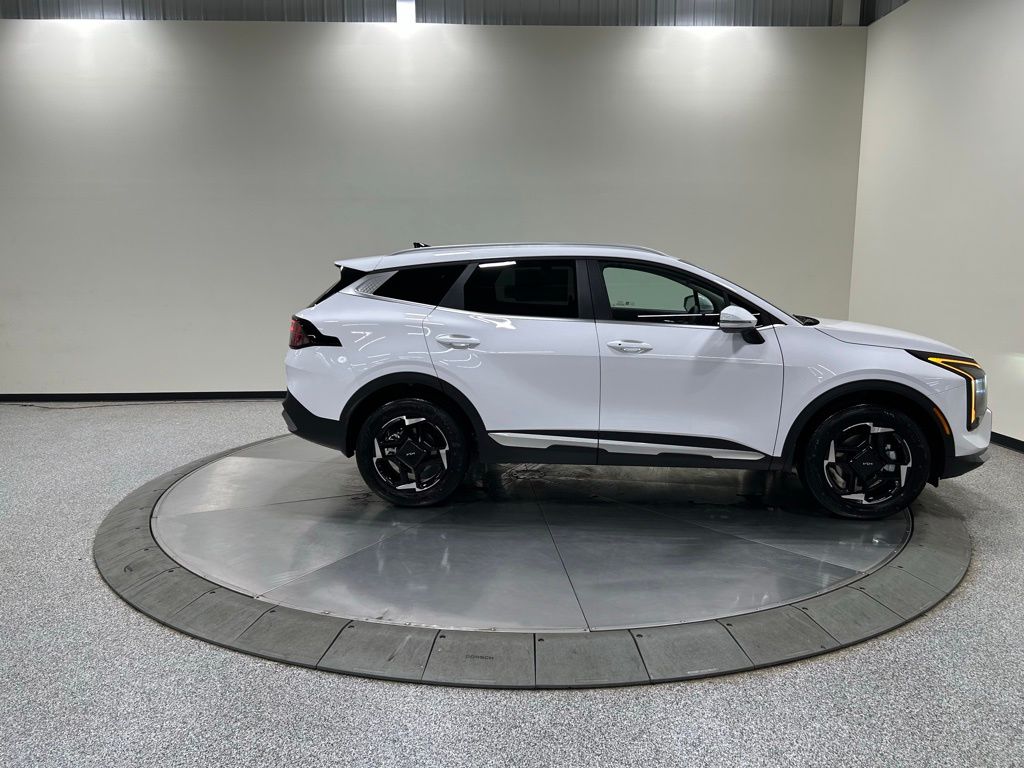 new 2026 Kia Sportage car, priced at $35,110