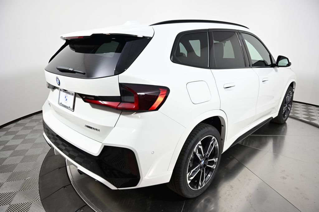 Thumbnail: 2026 BMW X1 - 5