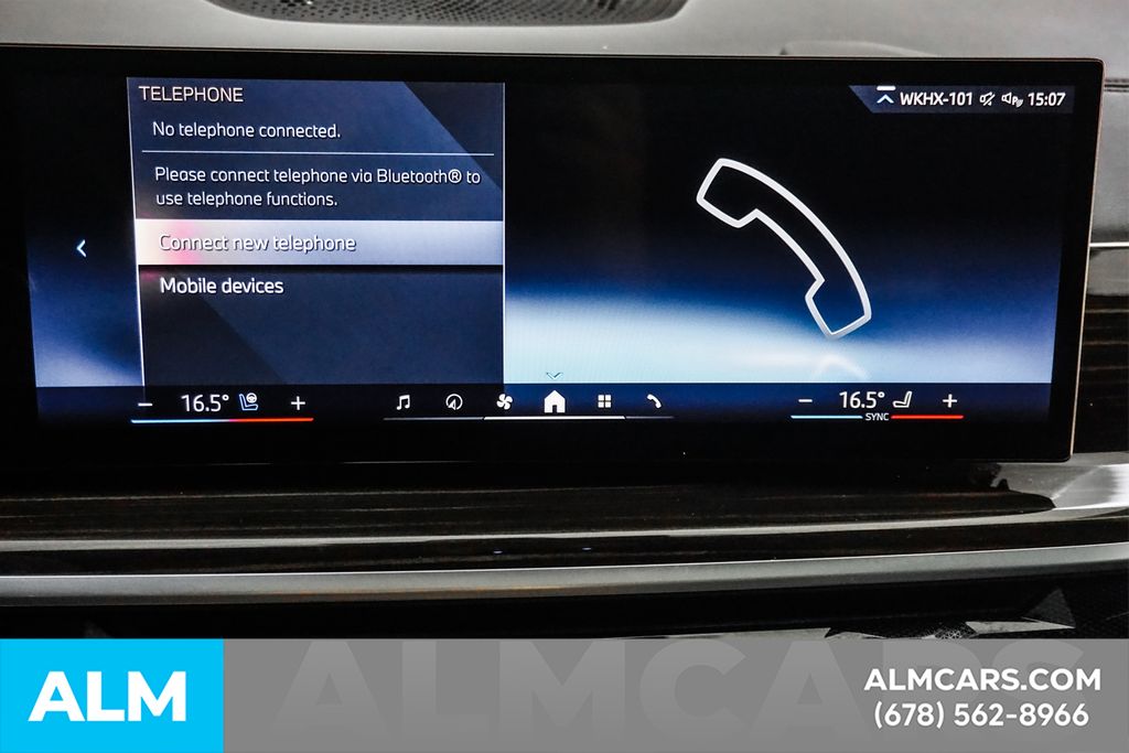 Used 2024 Black BMW sDrive40i image 34