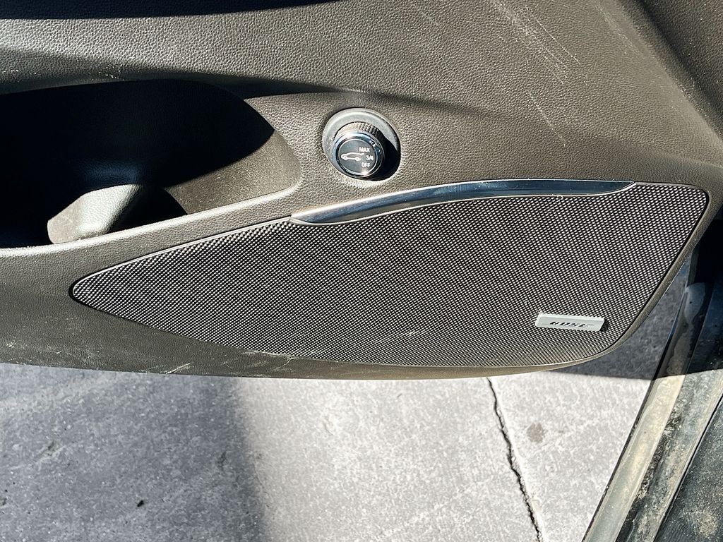 Used 2021 Black Buick Essence image 18