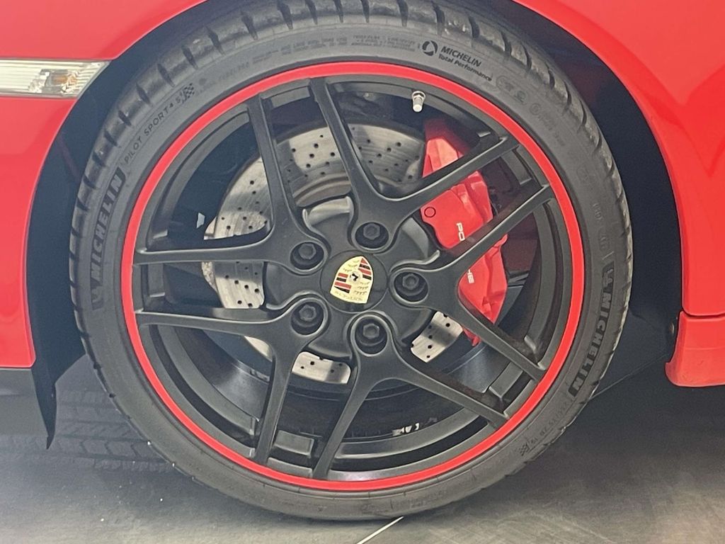 2010 Porsche 911 Carrera S - 10