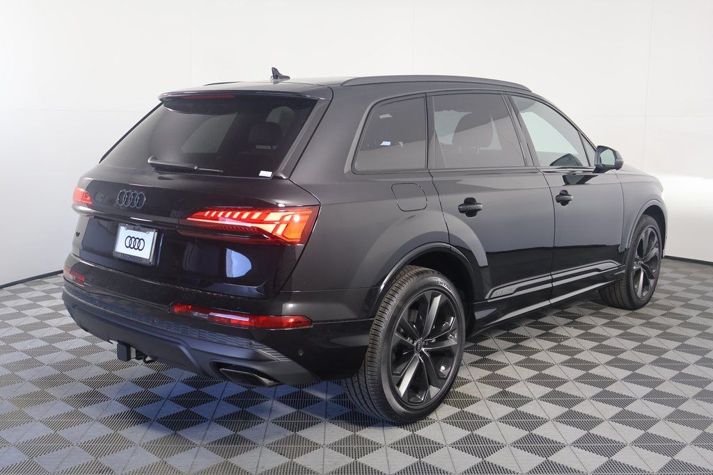 2025 Audi Q7  2