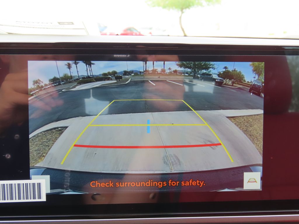 2025 Toyota Camry XSE 16