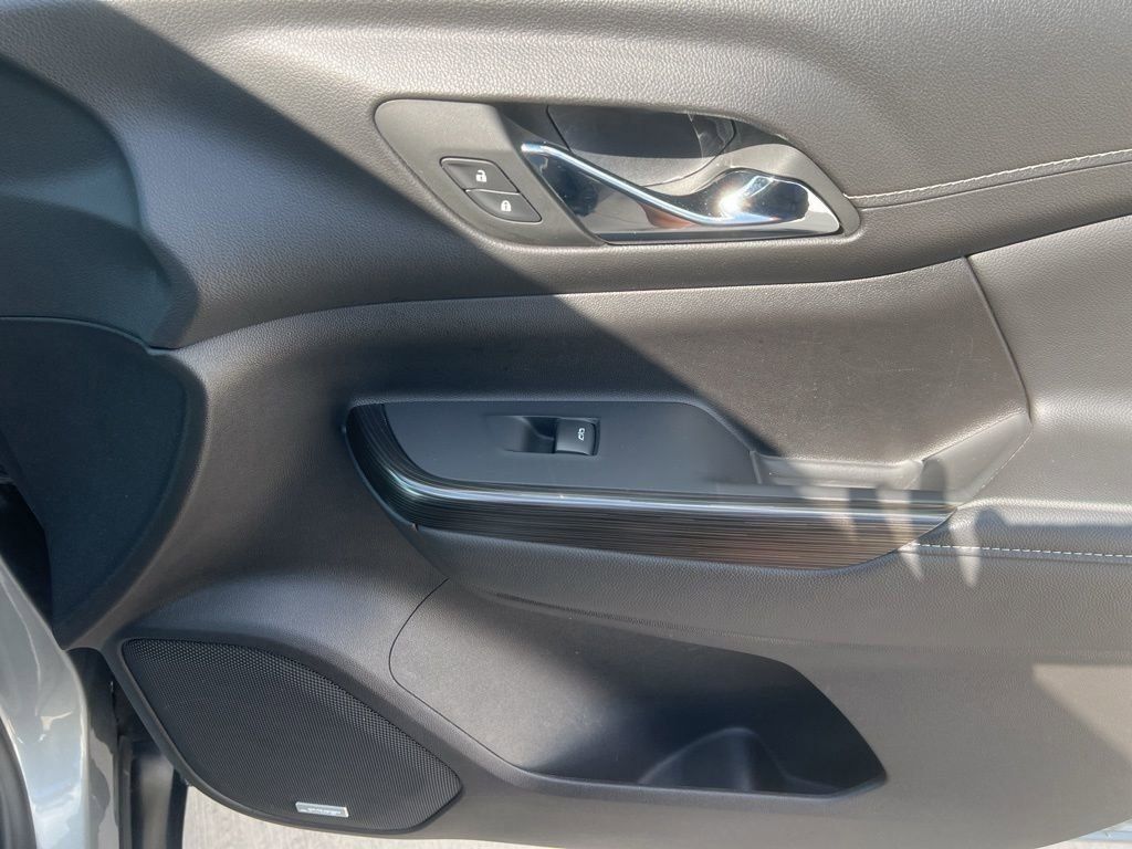 2023 Sterling Metallic GMC Acadia SLT FWD SUV