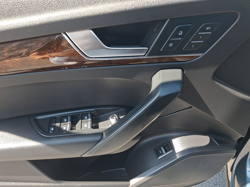 Thumbnail: 2018 Audi Q5 - 12