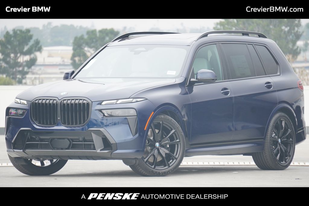 2026 BMW X7 40i's photo