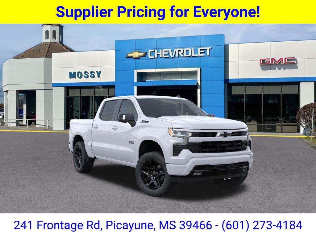 Summit White 2026 Chevrolet Silverado 1500 RST Crew Cab 4WD Pickup Truck Four-Wheel Drive Automatic
