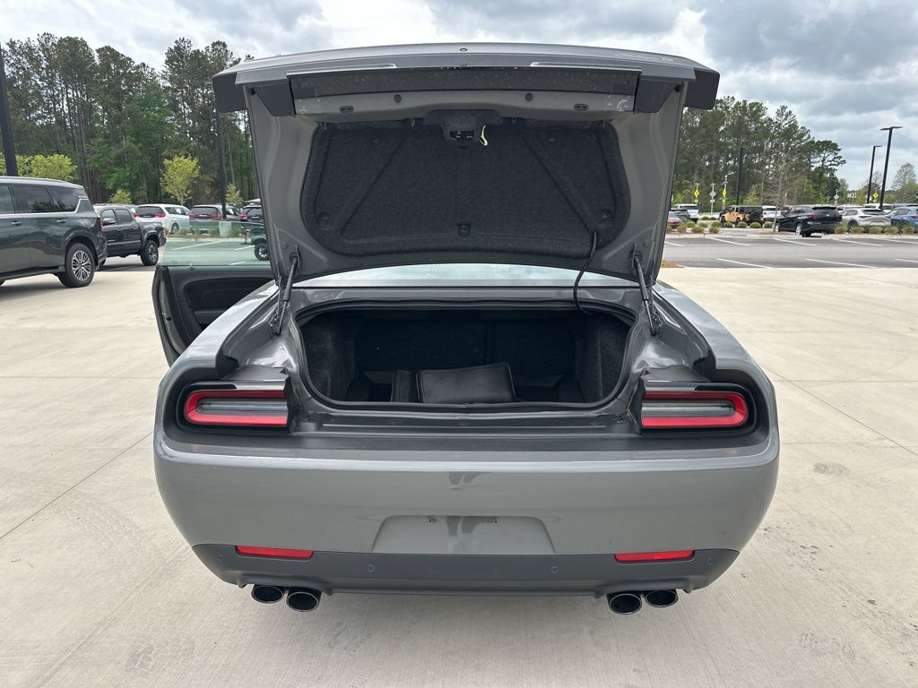 2023 Destroyer Gray Clearcoat Dodge Challenger R/T Scat Pack Widebody RWD Coupe