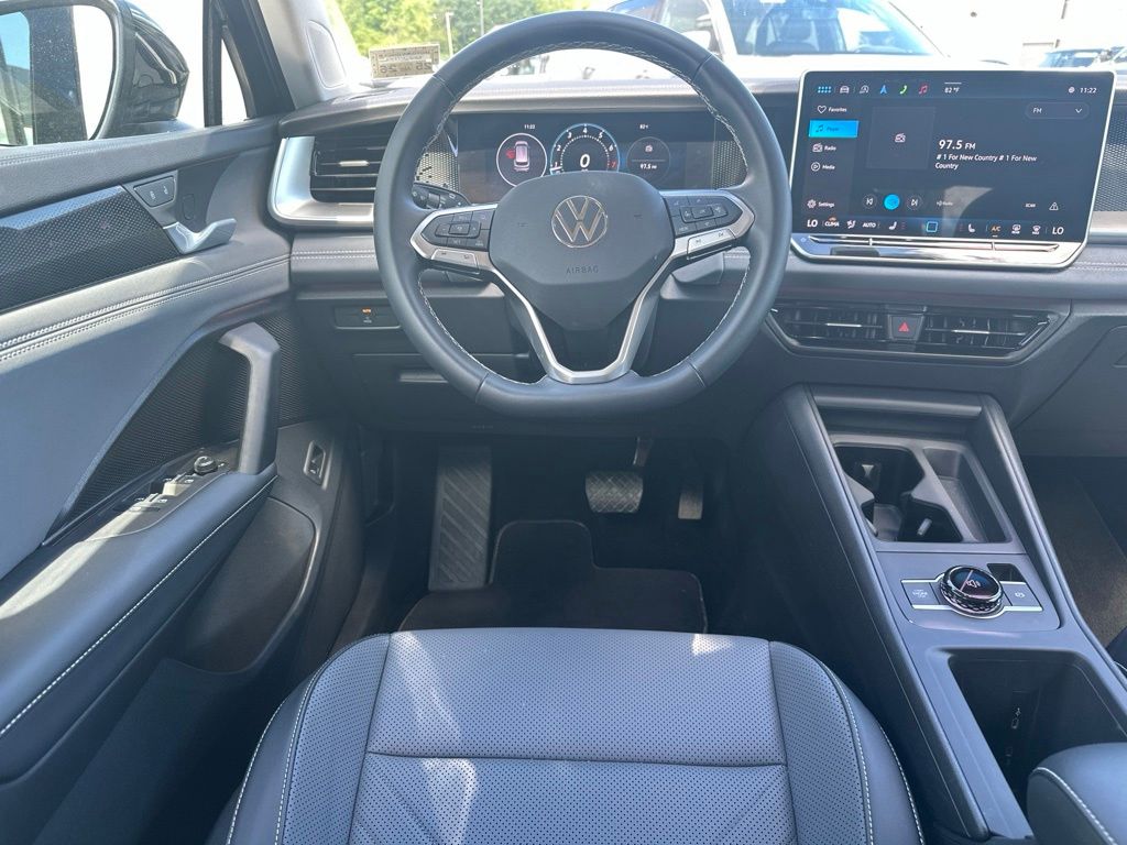 Used 2025 Volkswagen Tiguan SUV