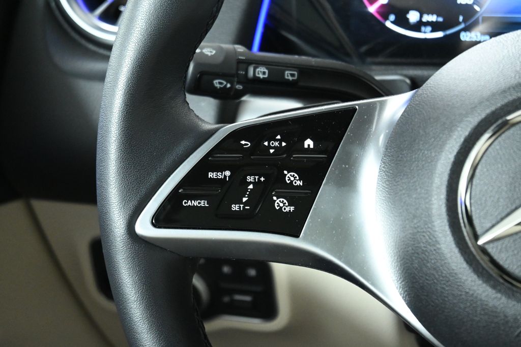 Thumbnail: 2026 Mercedes-Benz GLB - 18