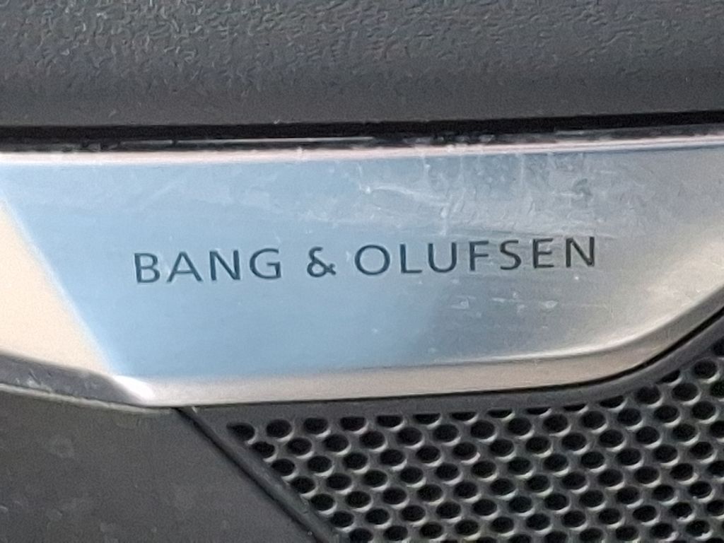 Thumbnail: 2025 Audi RS e-tron GT - 26