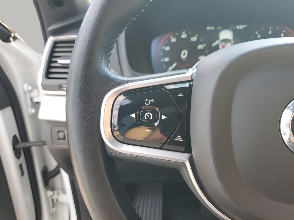 Used Car 2018 Volvo Xc90  T6 Momentum For Sale Under $15,000 In Austin, Texas