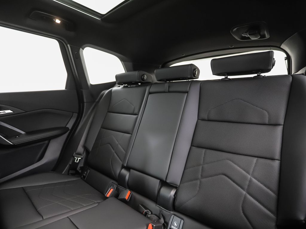 Thumbnail: 2026 BMW X1 - 23