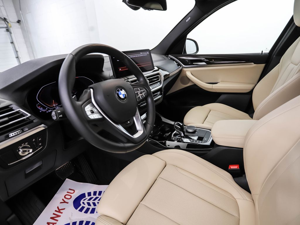 Thumbnail: 2024 BMW X3 - 10