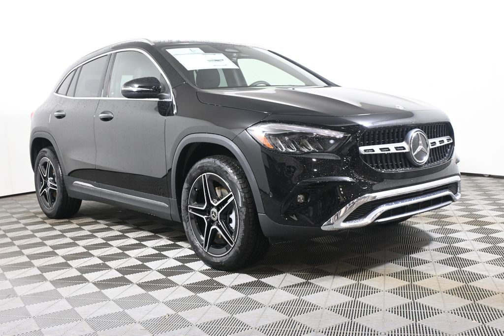 Thumbnail: 2026 Mercedes-Benz GLA - 9