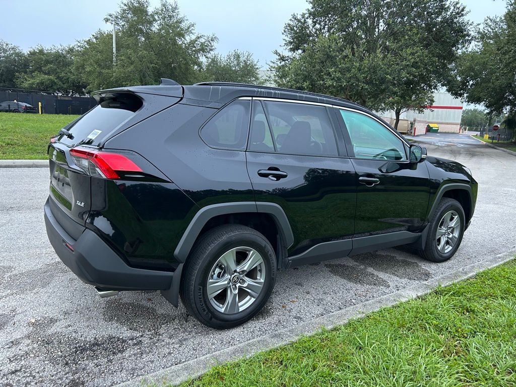 Thumbnail: 2024 Toyota RAV4 - 5