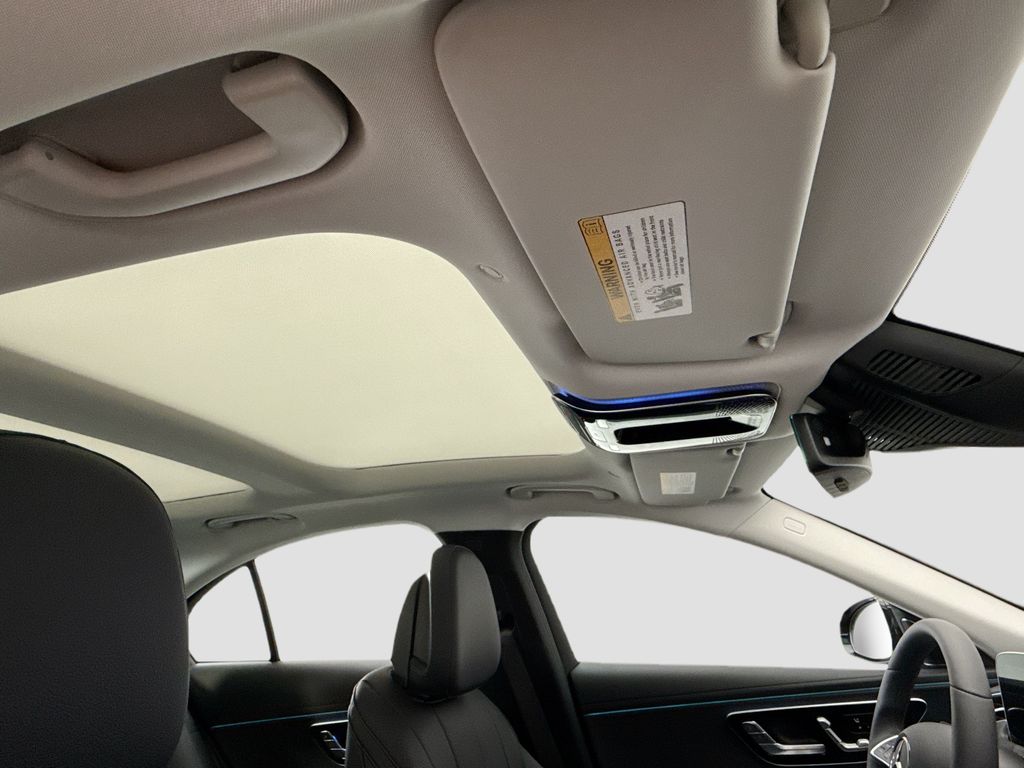 Thumbnail: 2026 Mercedes-Benz E-Class - 17