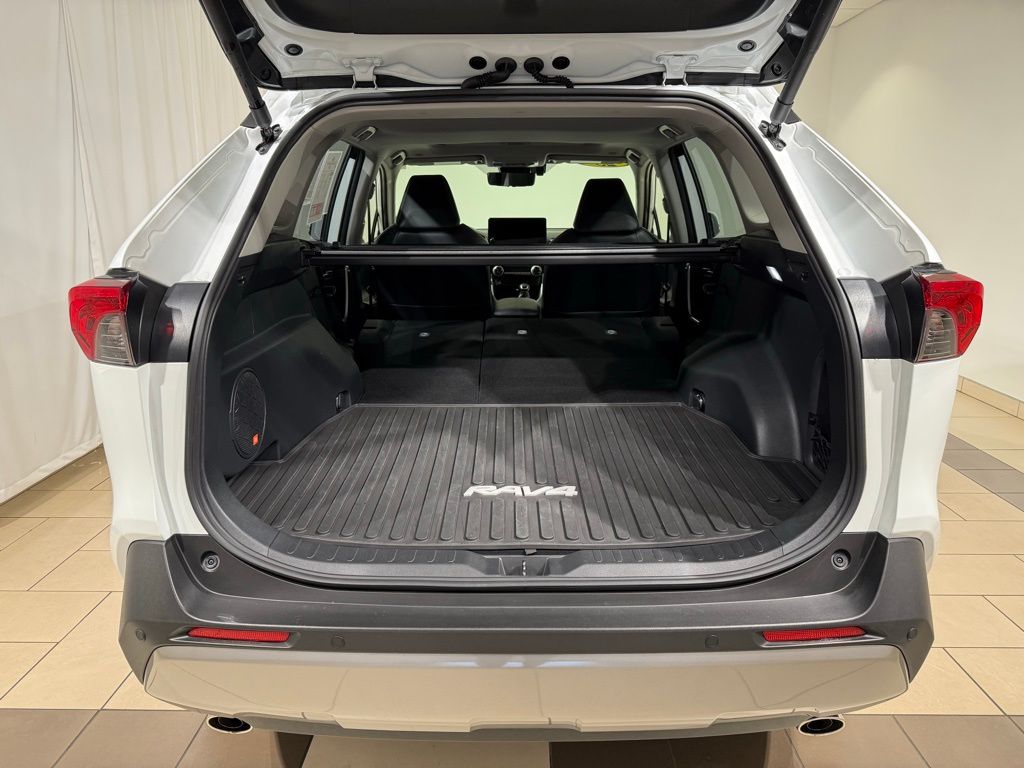 Thumbnail: 2025 Toyota RAV4 - 12