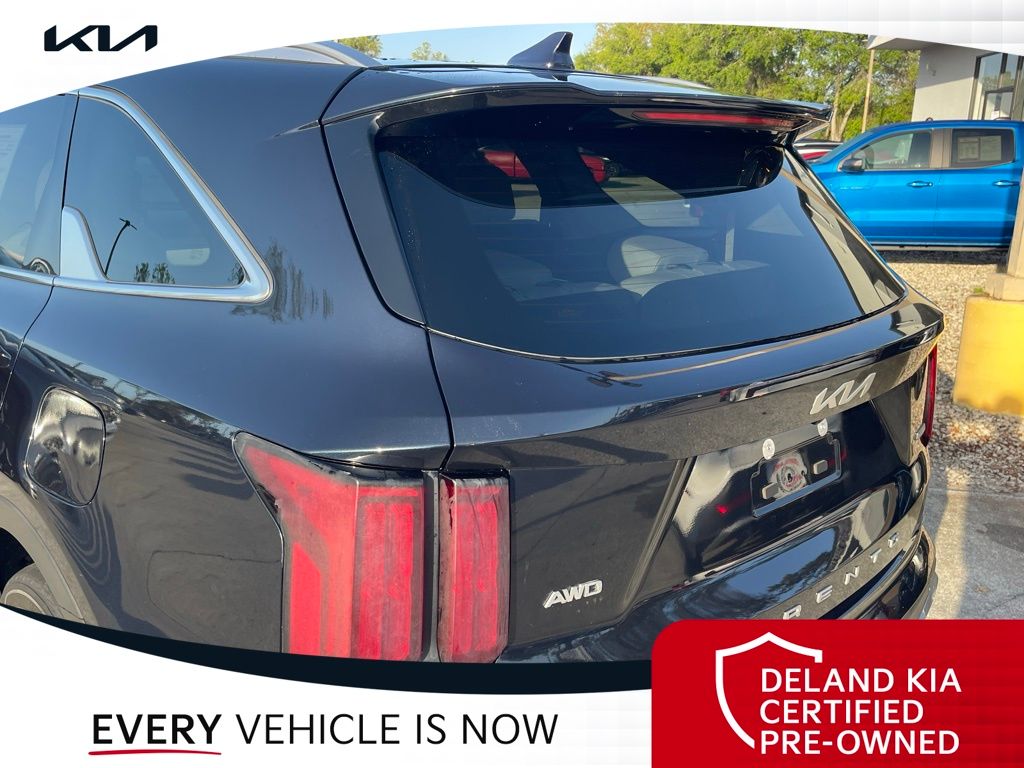 Used 2022 Kia Sorento Plug-In Hybrid SUV