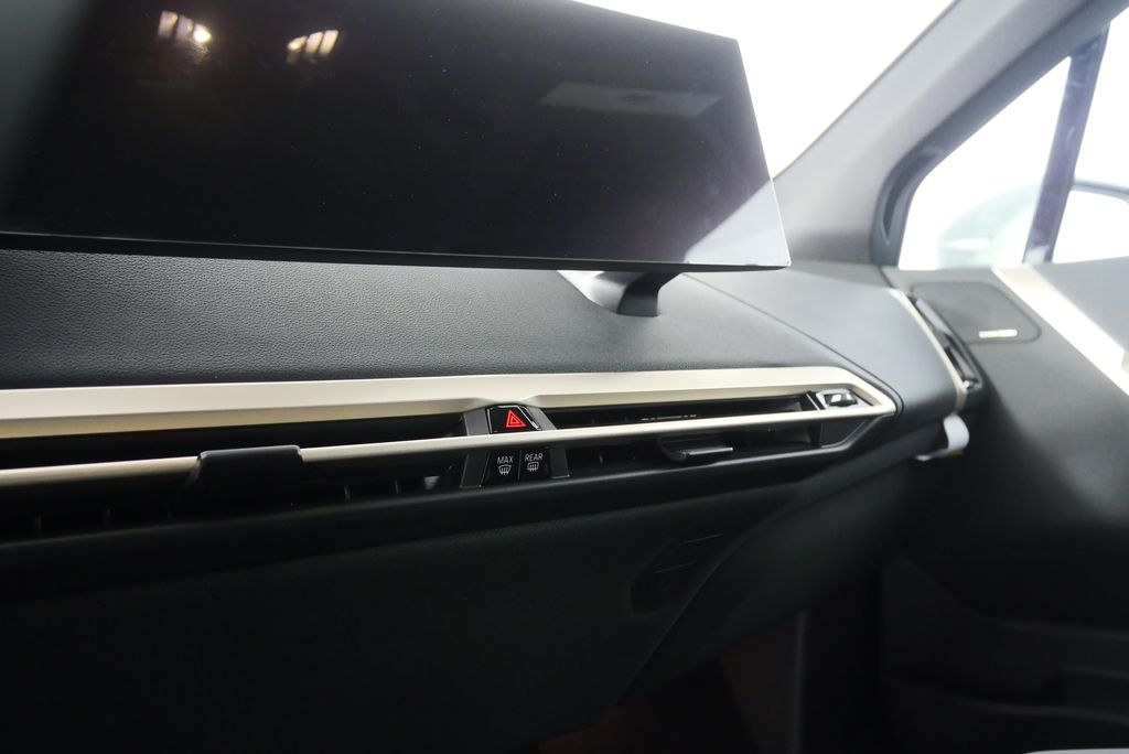 2026 BMW iX  21