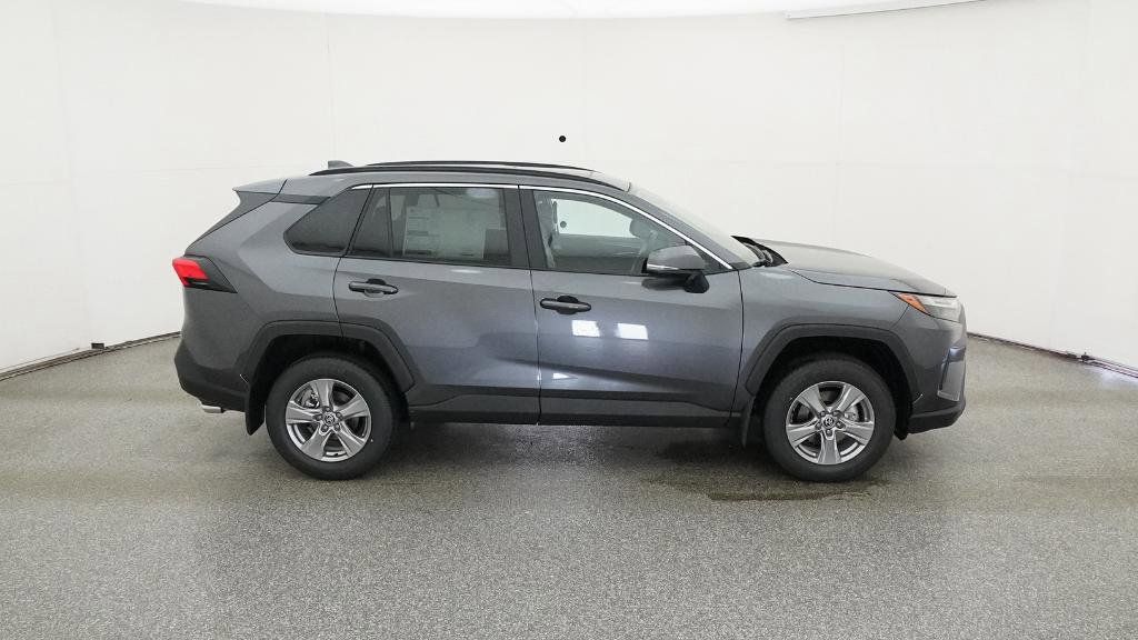 Thumbnail: 2025 Toyota RAV4 - 6