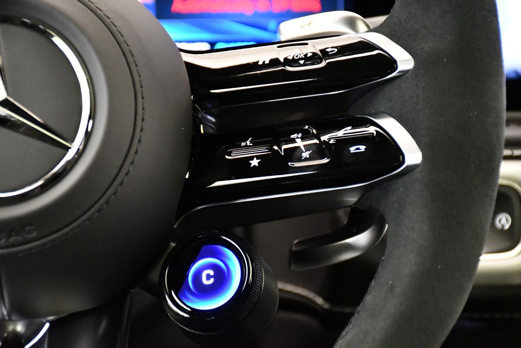 Thumbnail: 2026 Mercedes-Benz G-Class - 25