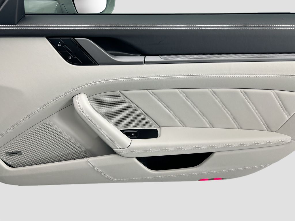 Thumbnail: 2026 Porsche 911 - 24