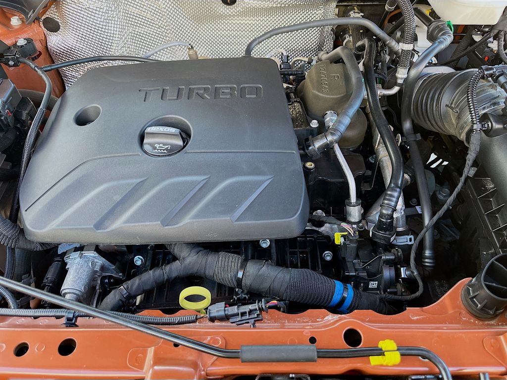 Used 2022 Red Chevrolet LT image 30