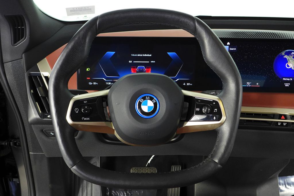 Thumbnail: 2023 BMW iX - 26