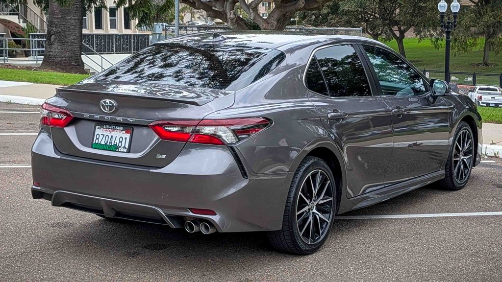 Used 2022 Toyota Camry SE 4D Sedan