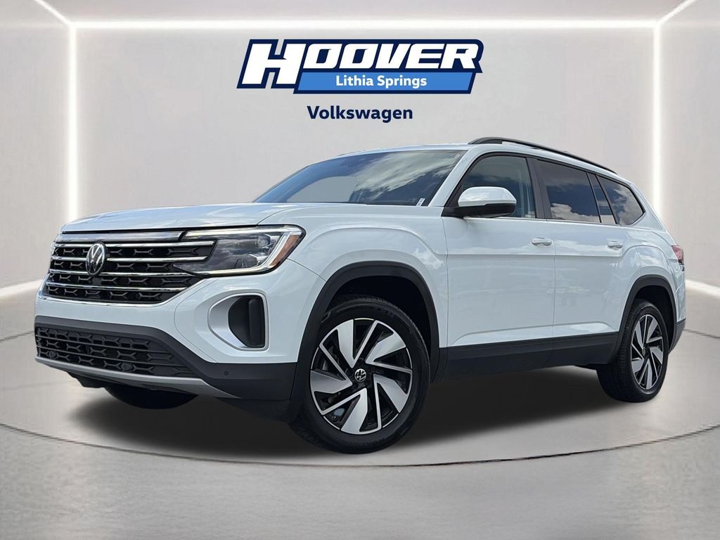 Pure White 2025 Volkswagen Atlas SUV / Crossover Front-Wheel Drive 8-Speed Automatic