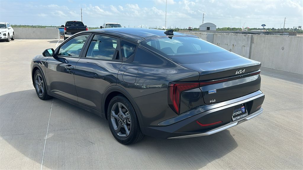 2025 Kia K4 LXS - 9