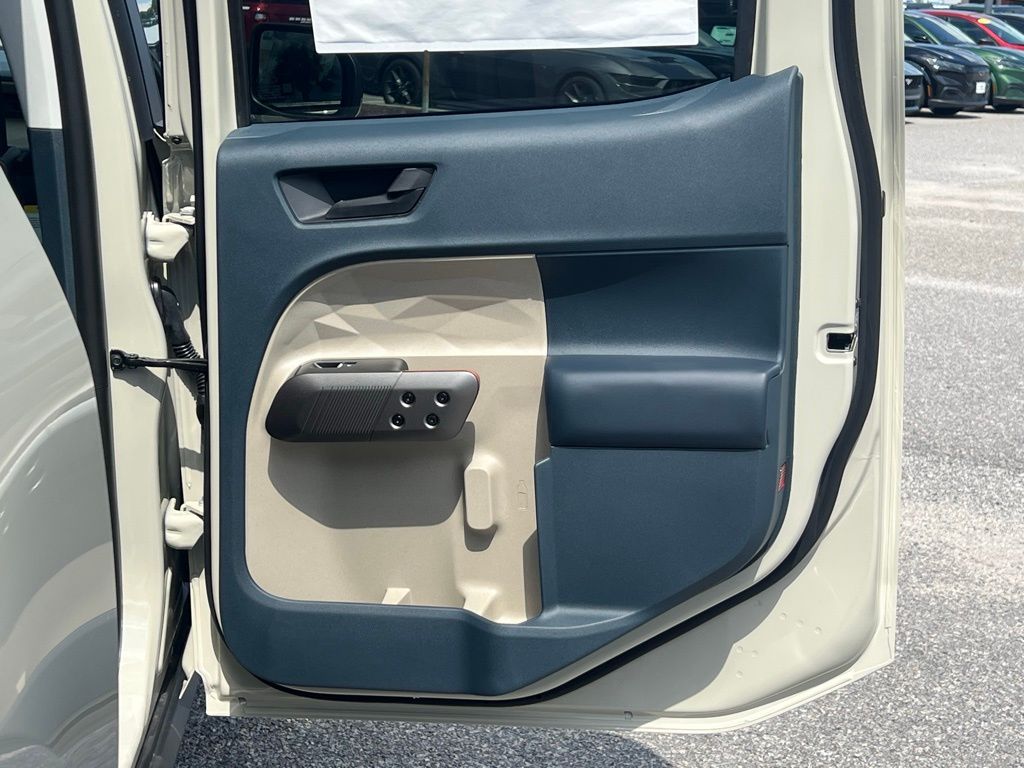 2025 Ford Maverick Lariat Beige at Walterboro Ford