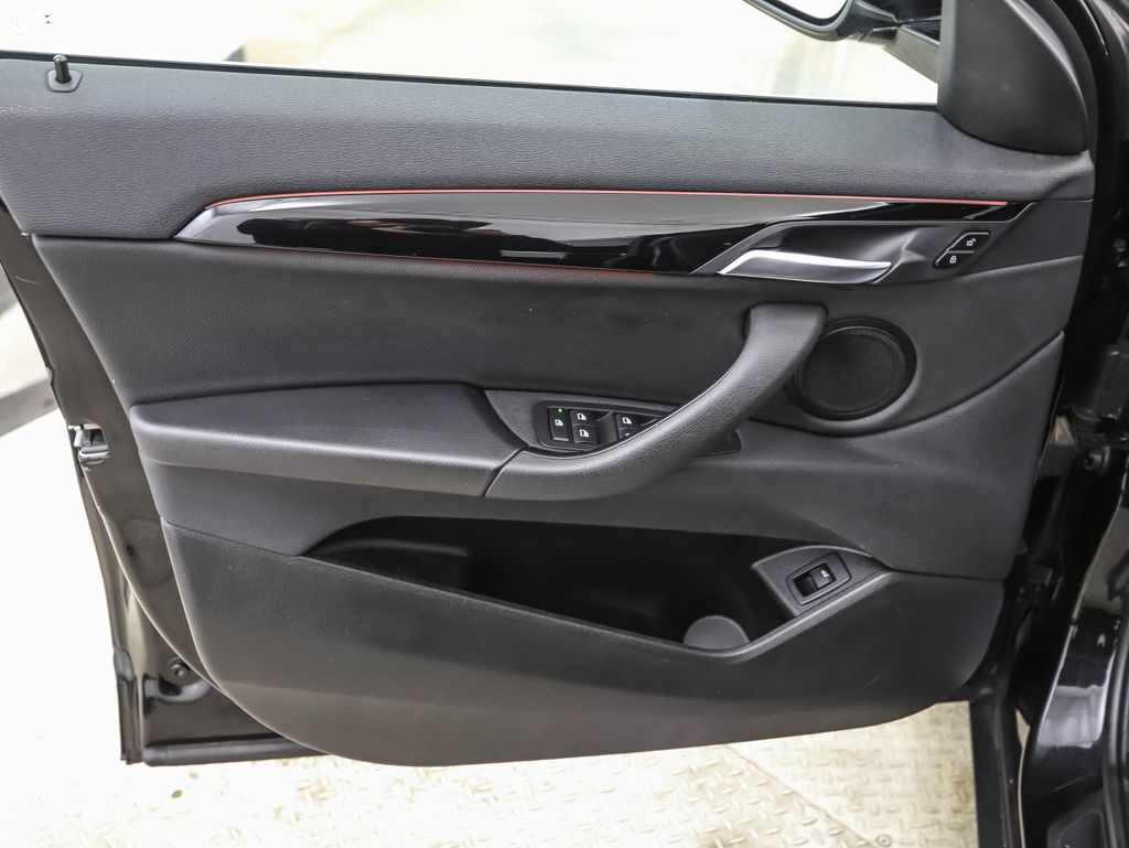 Thumbnail: 2021 BMW X2 - 9