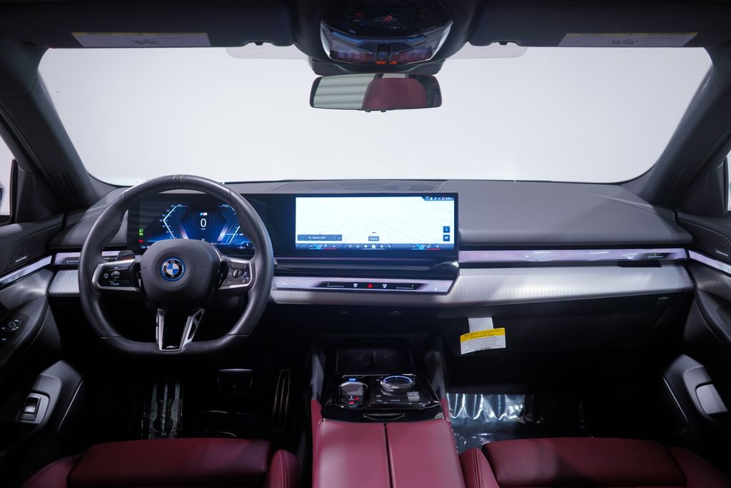 2024 BMW i5 eDrive40 10